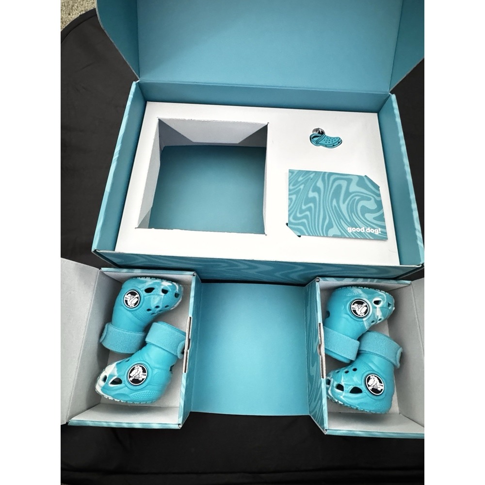 BARK Crocs Dog Boots/Shoes Size M Blue/White Non-Slip (4) Limited Glow In Dark
